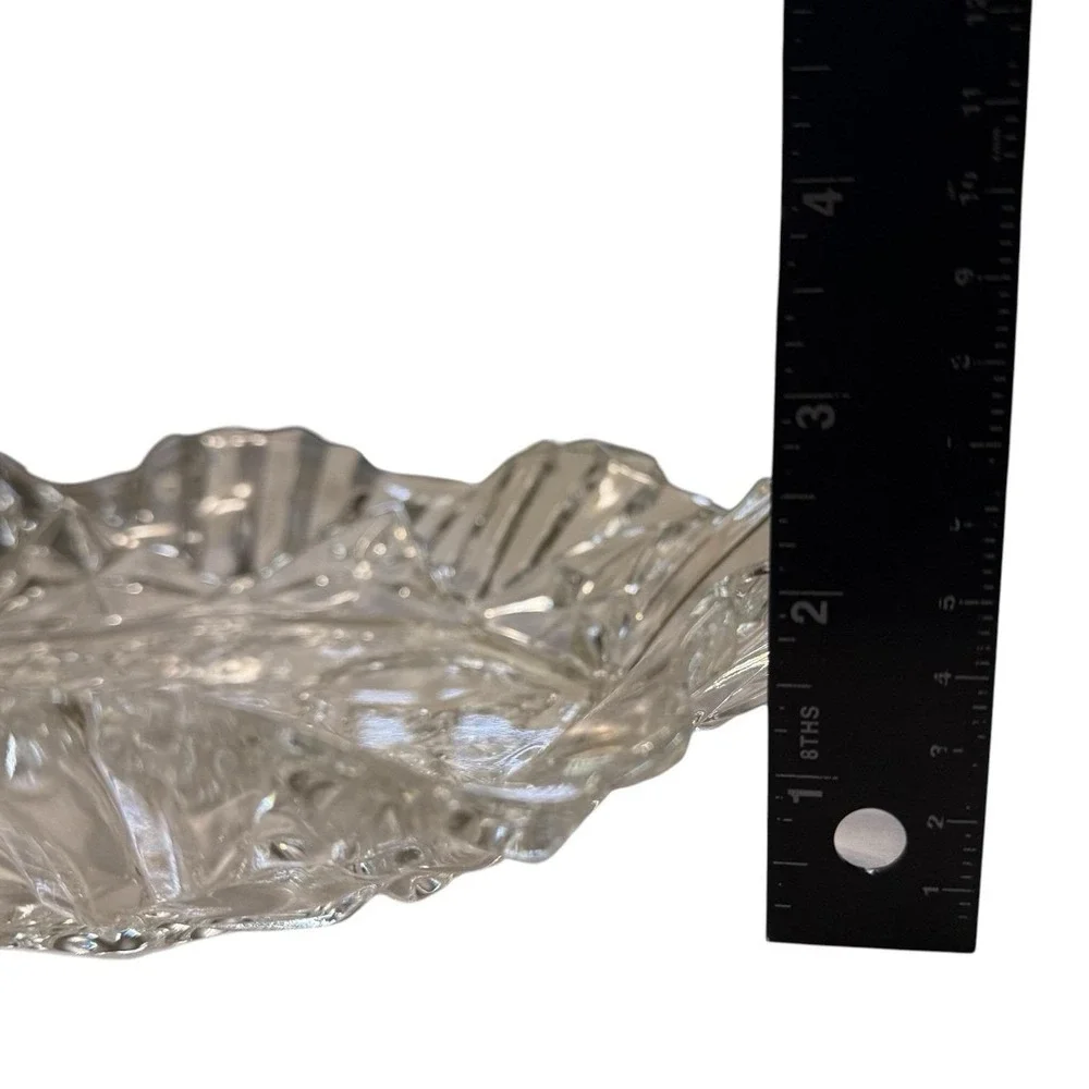 Vintage Clear Pressed Glass Fruit Bowl Grapes Apple Pear Starburst Scalloped 11